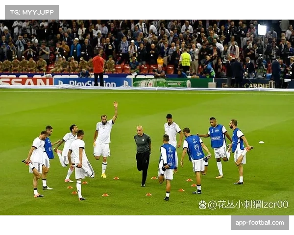 积分榜前三差距仅1分，马赛、朗斯、巴黎圣日耳曼陷争冠混战